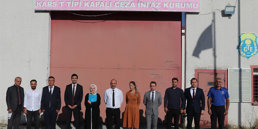 TİHEK Heyeti Kars’ta Alıkonulma Merkezlerine Ziyaretler Gerçekleştirdi