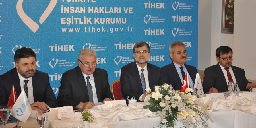 “28 Şubat Darbesinin Neden Olduğu İnsan Hakları İhlalleri ve Devam Eden Mağduriyetler” Konulu Basın Açıklaması