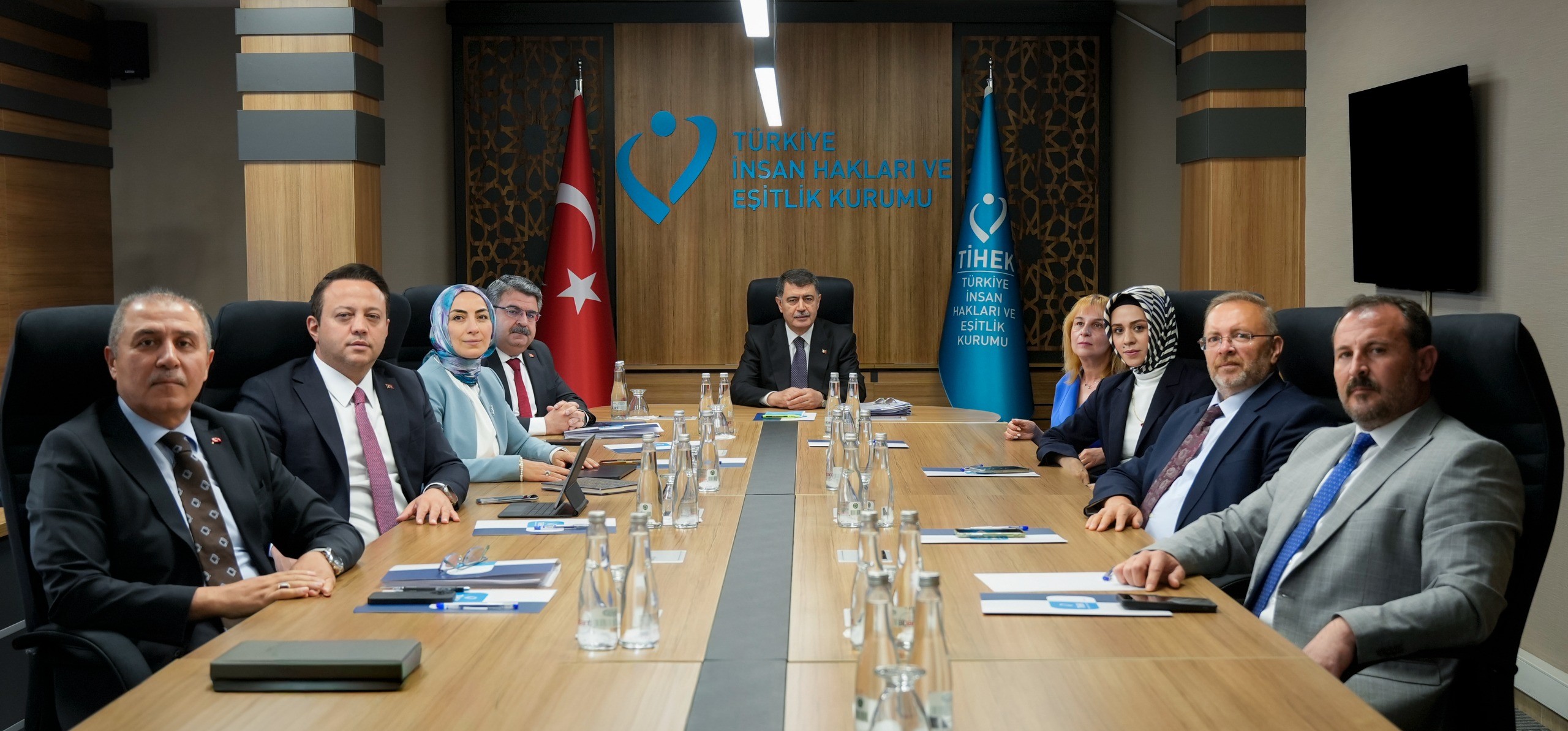 Türkiye İnsan Hakları ve Eşitlik Kurulu Toplantısı Vasip Şahin Başkanlığında Gerçekleştirildi