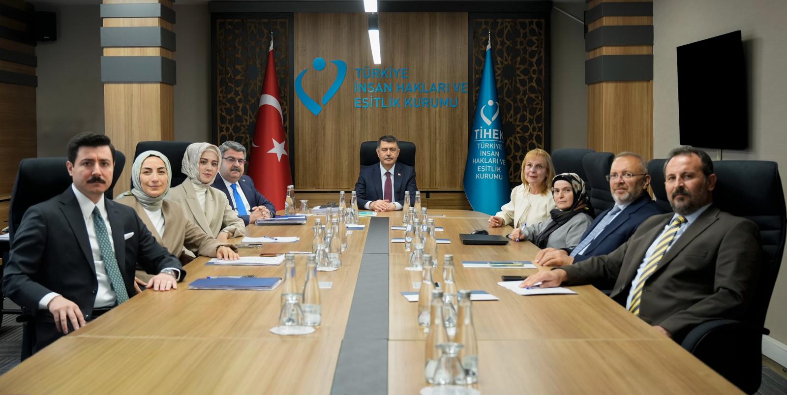 Türkiye İnsan Hakları ve Eşitlik Kurulu Vasip Şahin Başkanlığında Toplandı