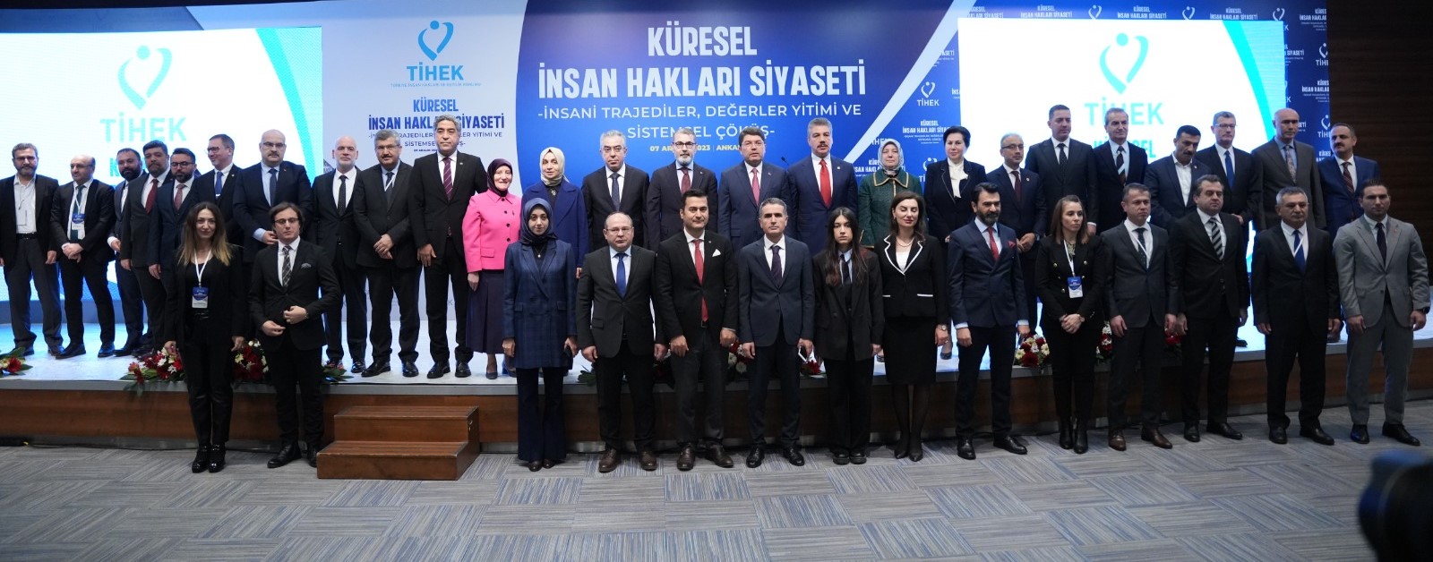 Küresel İnsan Hakları Siyaseti -İnsani Trajediler, Değerler Yitimi ve Sistemsel Çöküş-  Sempozyumu Gerçekleştirildi