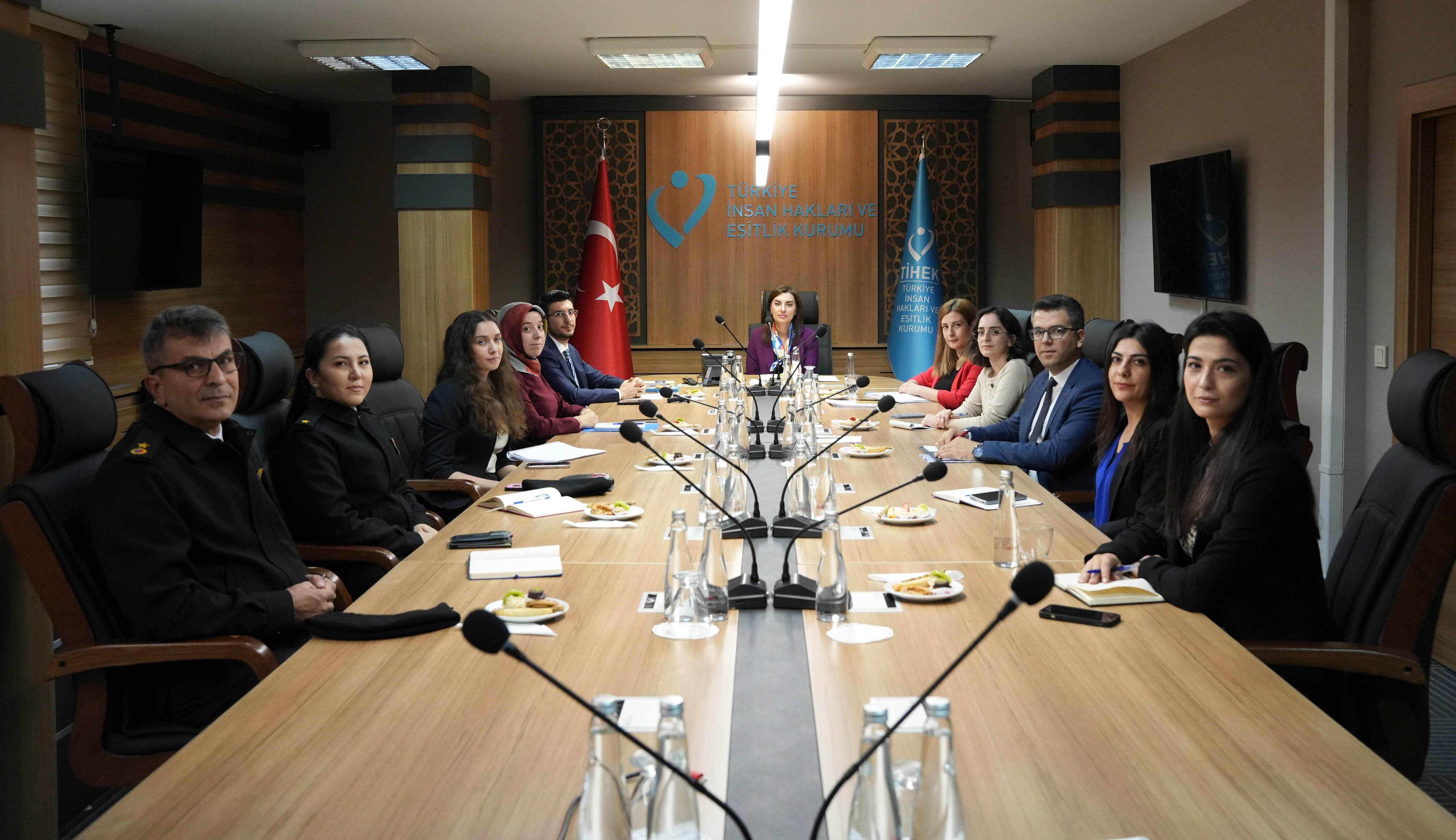 Kurumumuz ile Diğer Kurumlardan Temsilcilerin Katılımıyla Kadına Yönelik Şiddetin Önlenmesi Konulu Bir Toplantı Gerçekleştirildi
