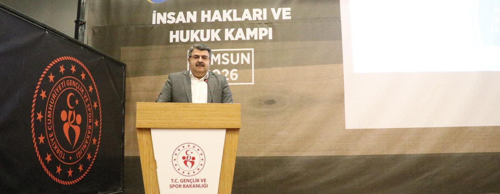 Türkiye İnsan Hakları ve Eşitlik Kurumu İkinci Başkanı Muhammet Ecevit Carti İnsan Hakları ve Hukuk Kampı’nda Gençlerle Bir Araya Geldi