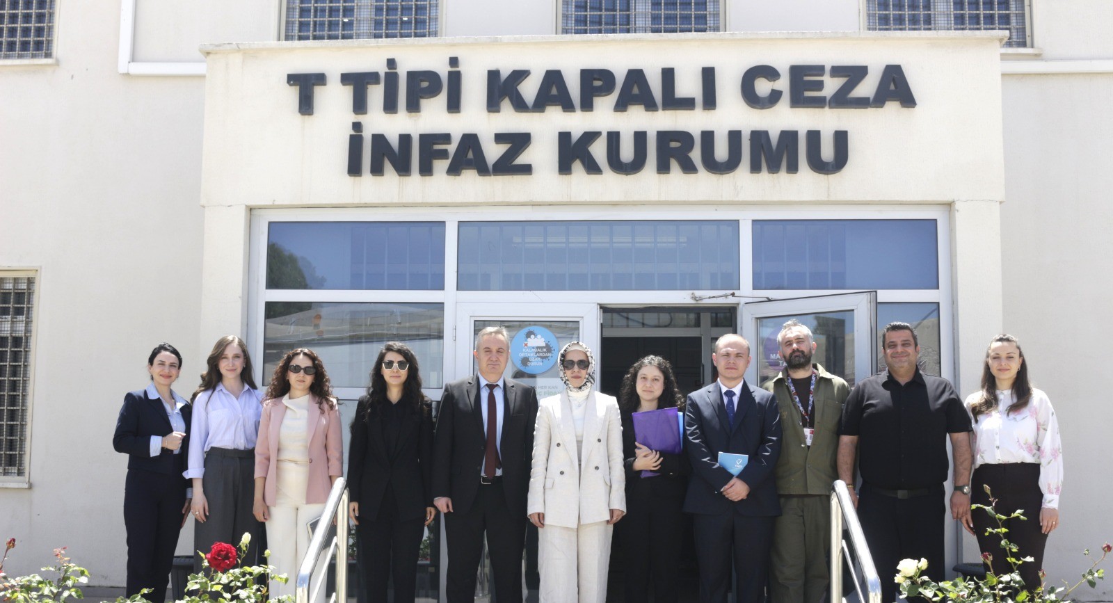 Menemen T Tipi Kapalı Ceza İnfaz Kurumuna Habersiz Ziyaret