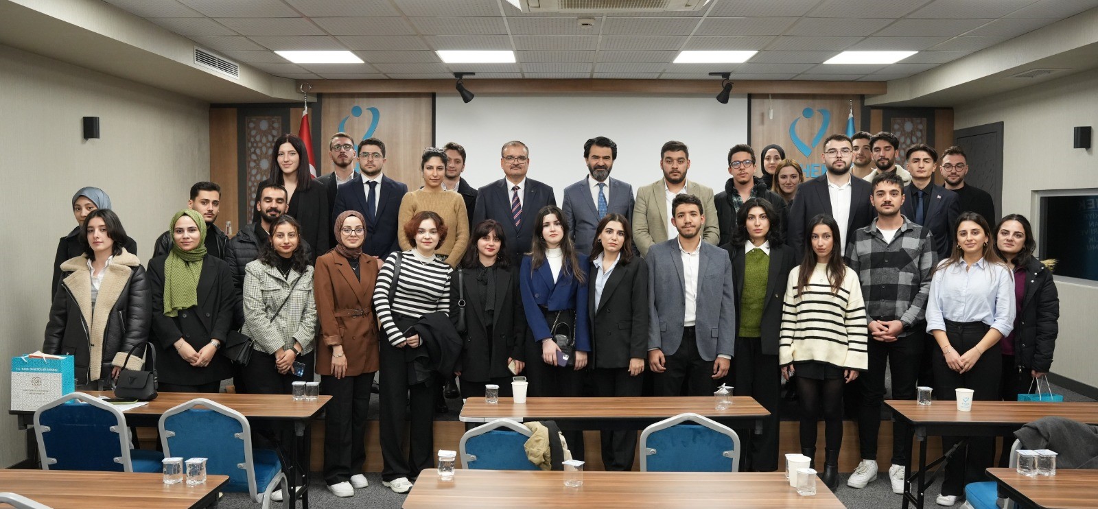 İstanbul Medeniyet Üniversitesi Öğrencilerinden Kurumumuza Ziyaret