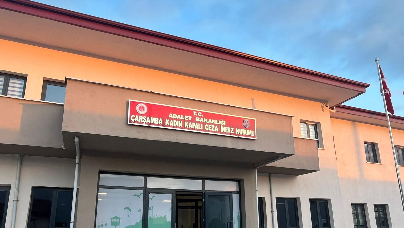 Çarşamba Kadın Kapalı Ceza İnfaz Kurumuna Habersiz Ziyaret