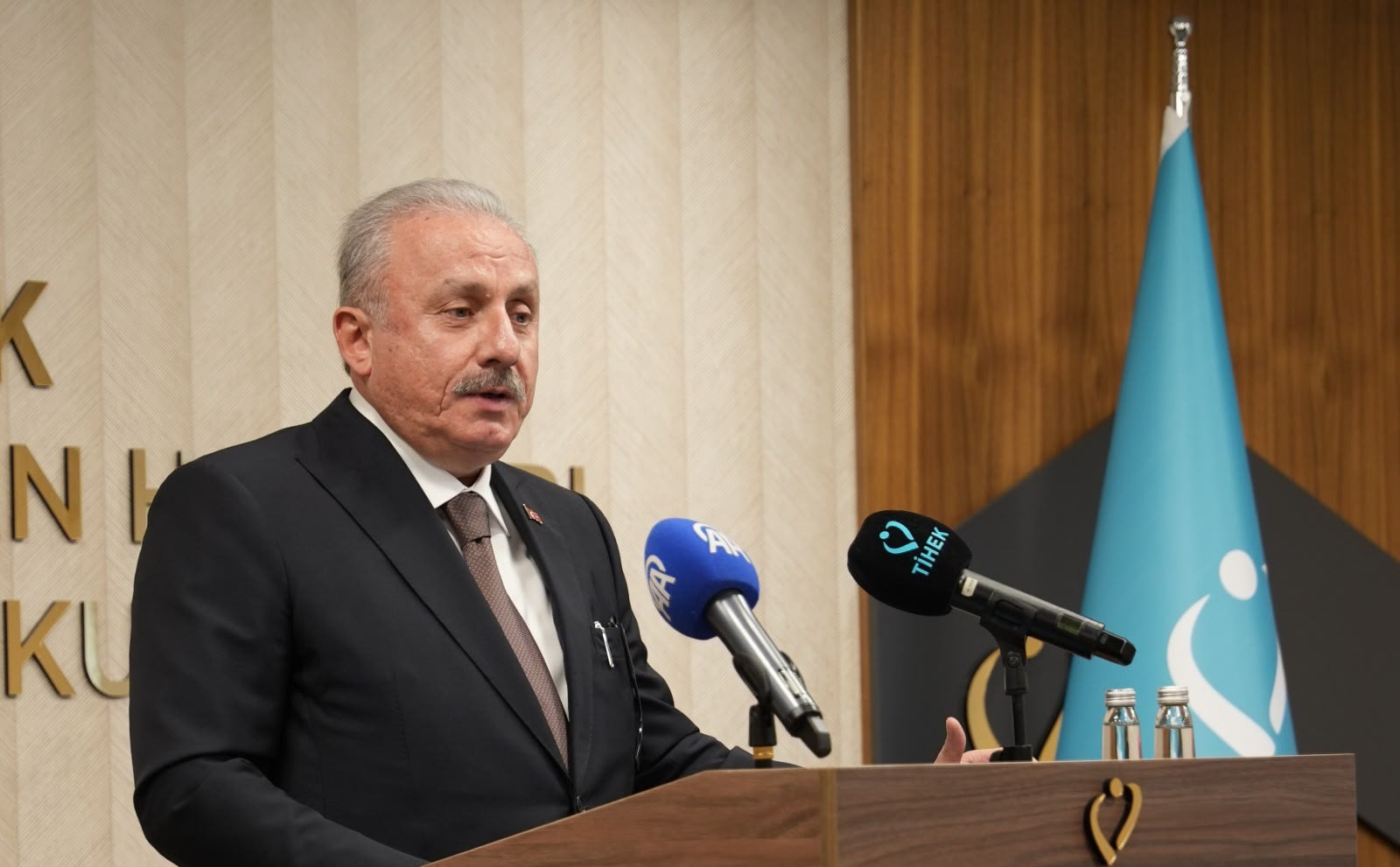 TBMM 29. Başkanı Prof. Dr. Mustafa Şentop, TİHEK Akademi Söyleşilerine Konuk Oldu