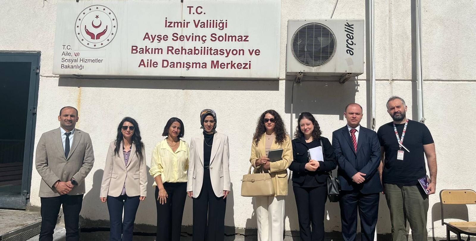Ayşe Sevinç Solmaz Bakım Rehabilitasyon ve Aile Danışma Merkezi Müdürlüğüne Habersiz Ziyaret