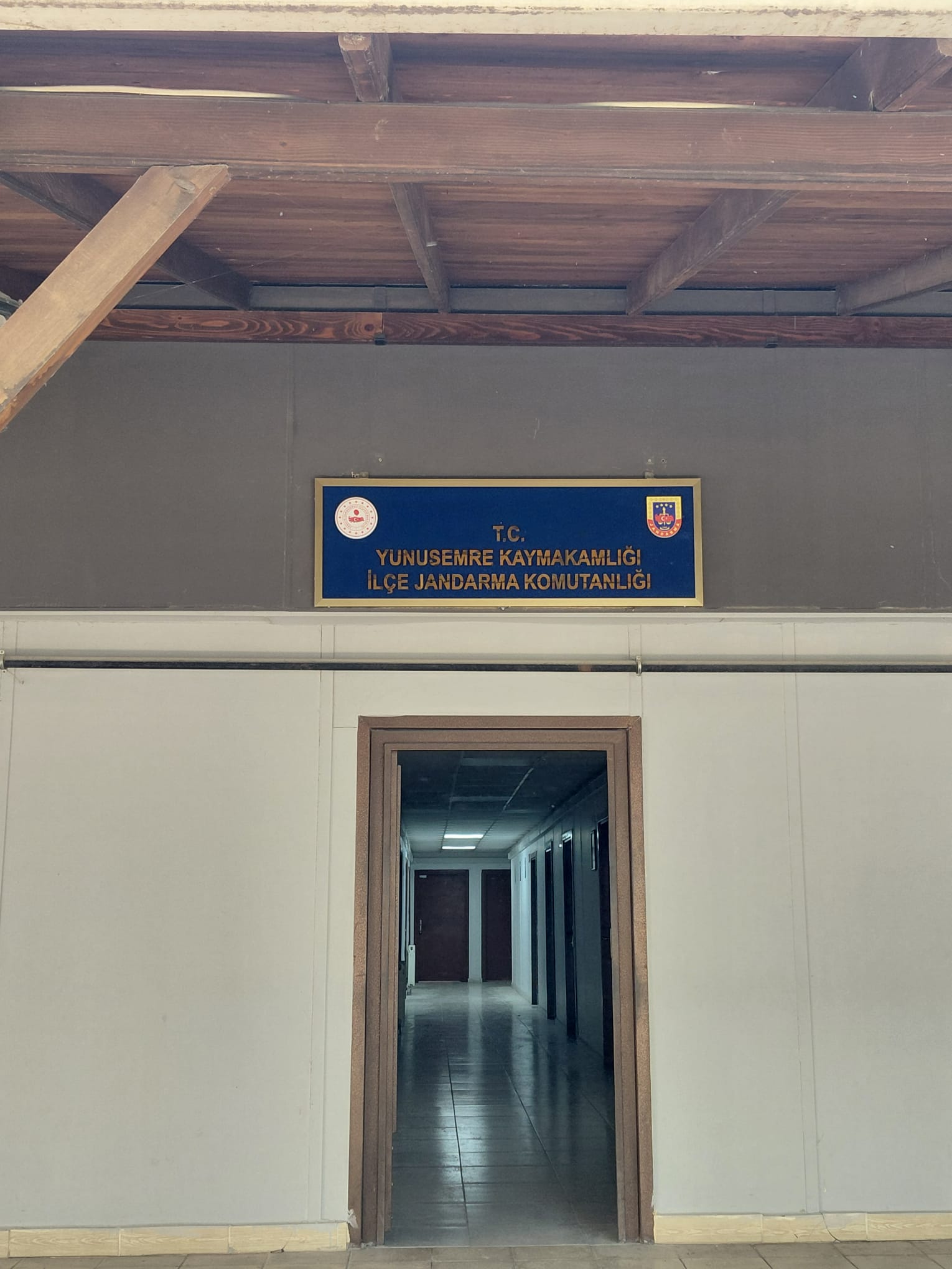 Manisa Yunusemre İlçe Jandarma Müdürlüğü Nezarethanelerine Habersiz Ziyaret