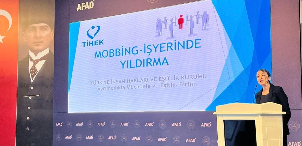 Türkiye İnsan Hakları ve Eşitlik Kurumundan İçişleri Bakanlığı Afet ve Acil Durum Yönetimi Başkanlığı Personeline “Mobbing” Eğitimi
