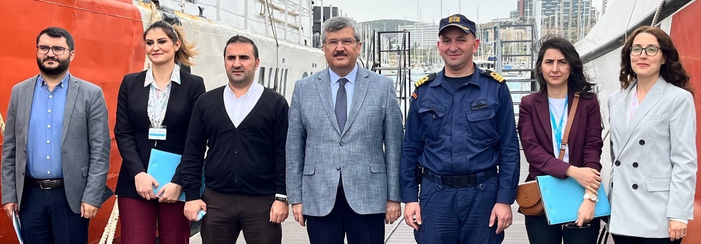 TİHEK Heyeti, Aydın Kuşadası Sahil Güvenlik Karakol Komutanlığı Nezarethanelerine  Habersiz Bir Ziyaret Gerçekleştirdi