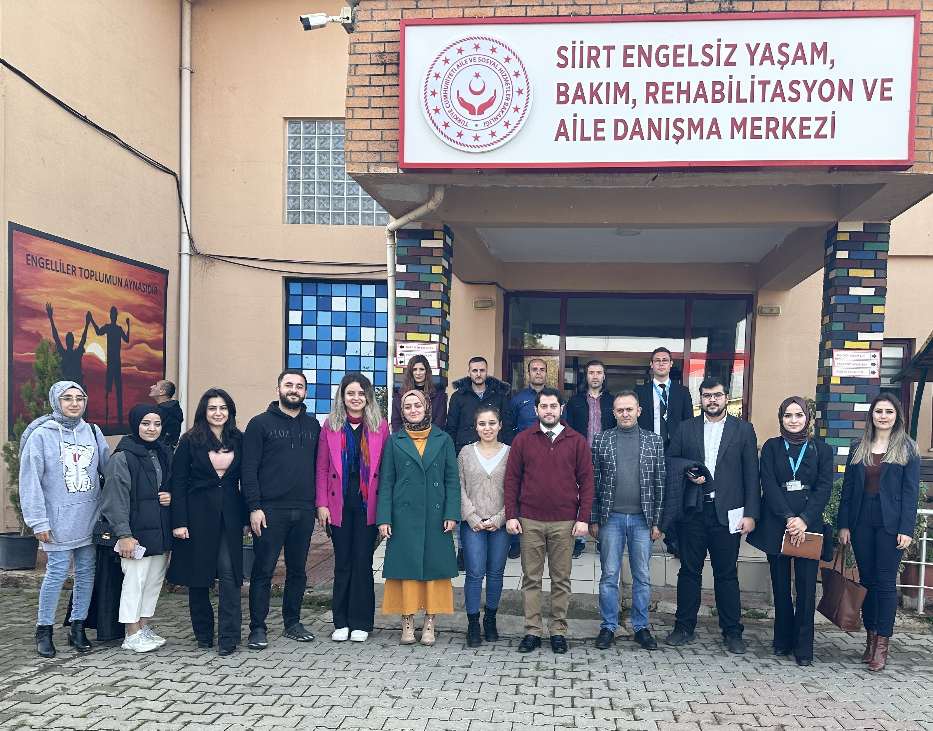 Siirt Engelsiz Yaşam Bakım ve Rehabilitasyon Merkezine Habersiz Ziyaret Gerçekleştirildi