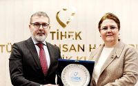TBMM İnsan Haklarını İnceleme Komisyonu Başkanı Derya Yanık ile “Türkiye’de Hak Arama Mekanizmalarının Tarihsel Gelişimi ve Kurumsallaşması” Konulu Söyleşi Gerçekleştirildi