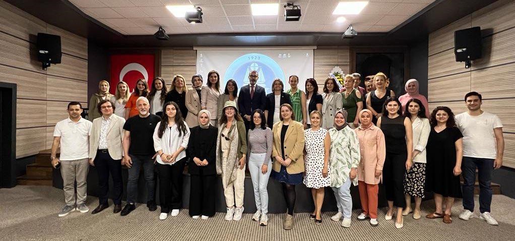 Trabzon Barosunda “Türkiye İnsan Hakları ve Eşitlik Kurumuna Başvuru Usulleri” Konulu Eğitim Programı Düzenlendi